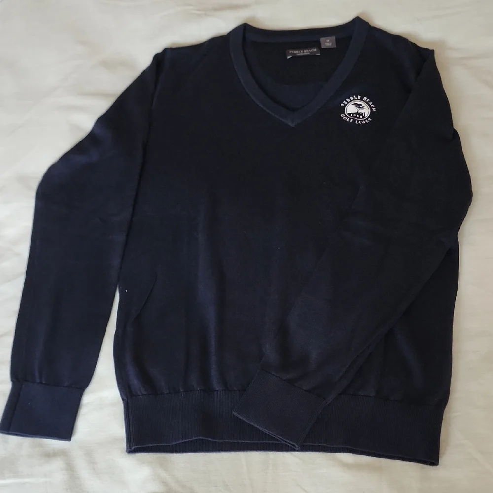 Pebble Beach Women's Navy Blue V-Neck Sweater - Picture 8 of 9